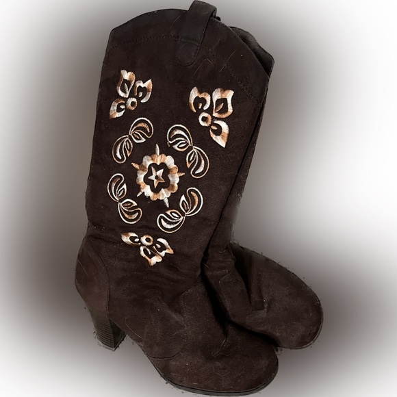 Vintage Ellemeno size 8 brown suede dress boots. Early 1990’s. Embroidered. EUC. - Picture 16 of 16